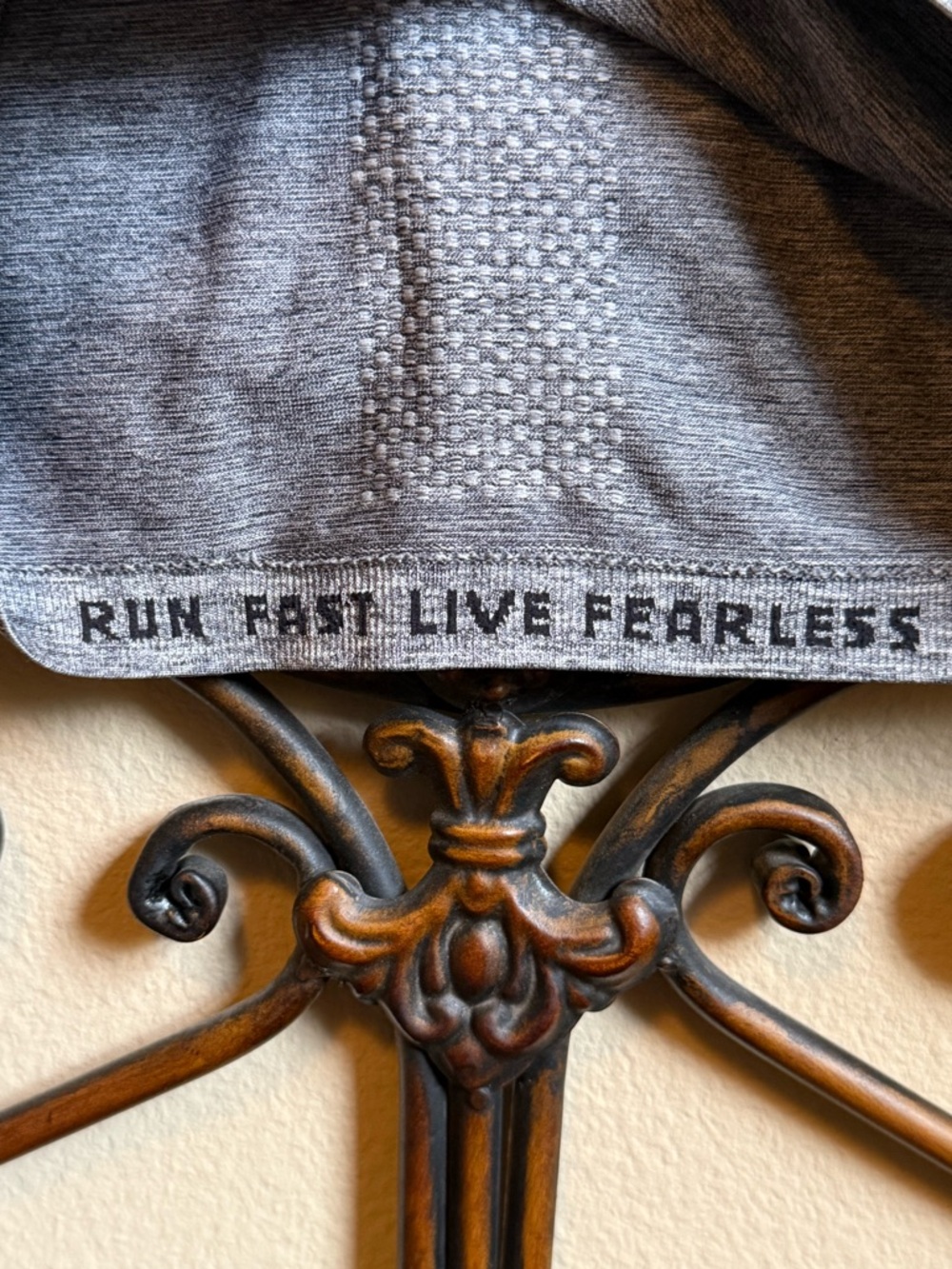 EUC Nike Dri-Fit Run Fast Live Fearless Tank Size XS - Picture 5 of 10